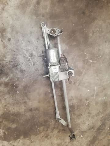 NEW BETTLE ÇIKMA SİLGİ MOTORU VE MEKANİZMASI